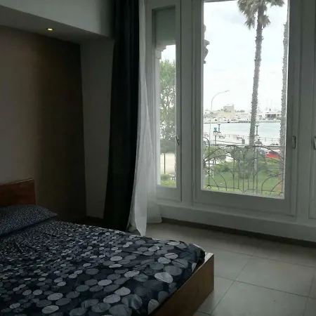 Apartment Sea View *